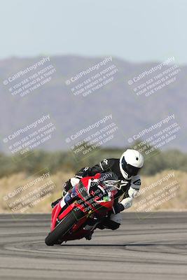 media/Nov-30-2025-TrackXperience (Sun) [[c0061d280f]]/3-Level 1/Session 3 (Turn 16)/